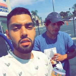 Meet your Posher, Manuel